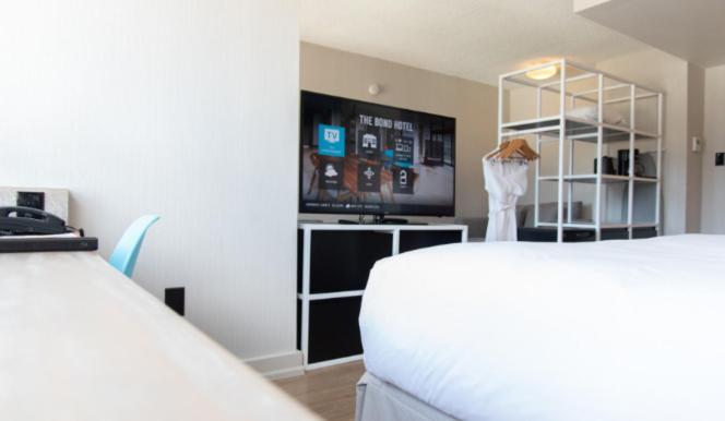 Hotel Bond Place