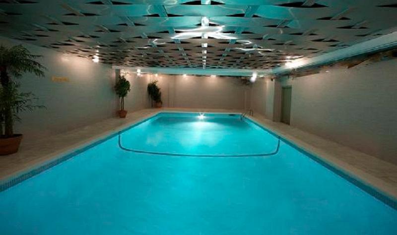 هتل Century Plaza