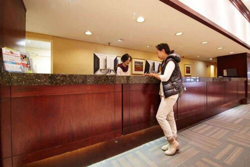هتل Chestnut Residence   Campus Accommodation