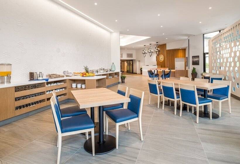 酒店 Coast Tsawwassen Inn