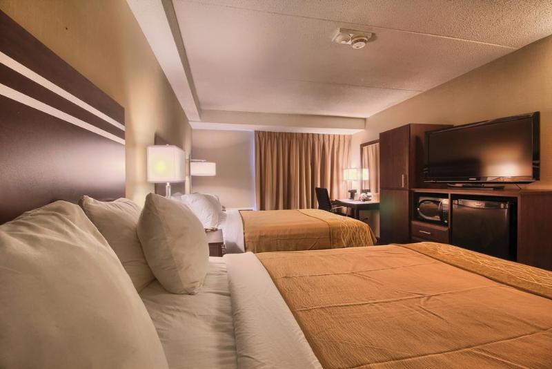 هتل Comfort Inn