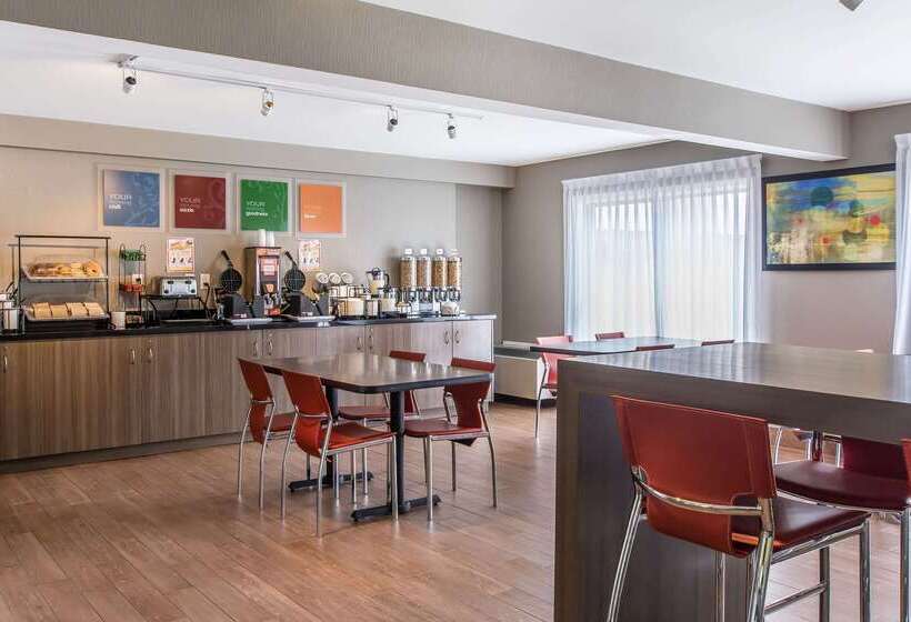 هتل Comfort Inn Magnetic Hill