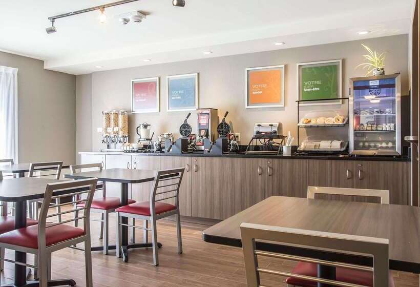 هتل Comfort Inn Sherbrooke