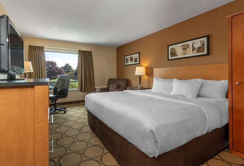 هتل Comfort Inn Sherbrooke
