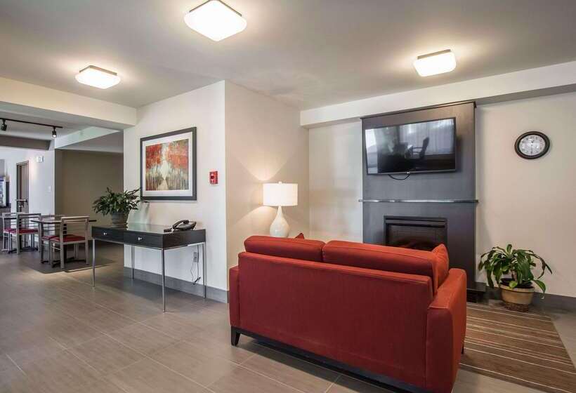 هتل Comfort Inn Sherbrooke