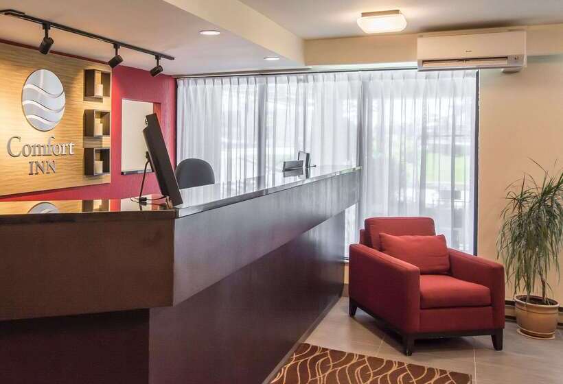هتل Comfort Inn Sherbrooke