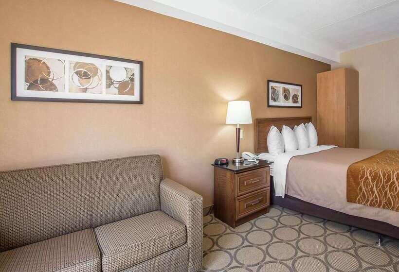 هتل Comfort Inn Sherbrooke