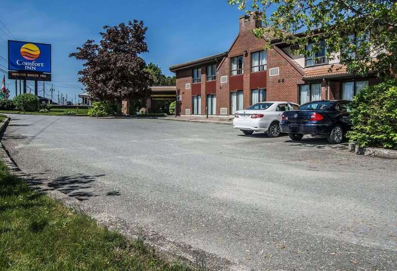هتل Comfort Inn Sherbrooke