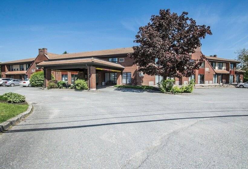 هتل Comfort Inn Sherbrooke