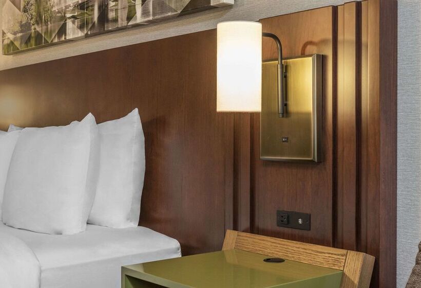 هتل Comfort Inn