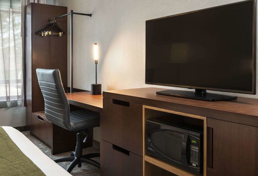 هتل Comfort Inn