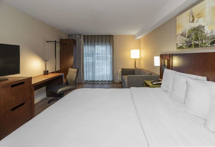 هتل Comfort Inn