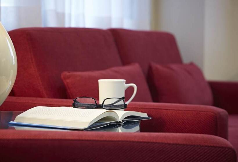 هتل Comfort Inn
