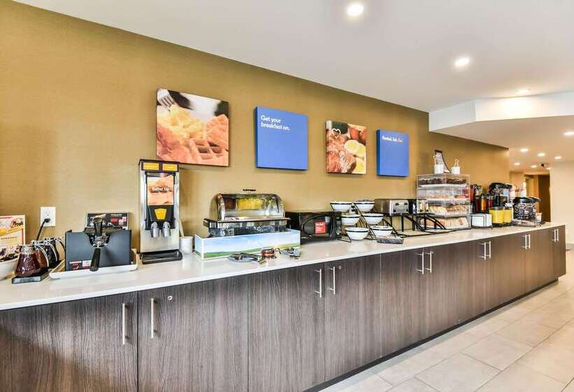 هتل Comfort Inn