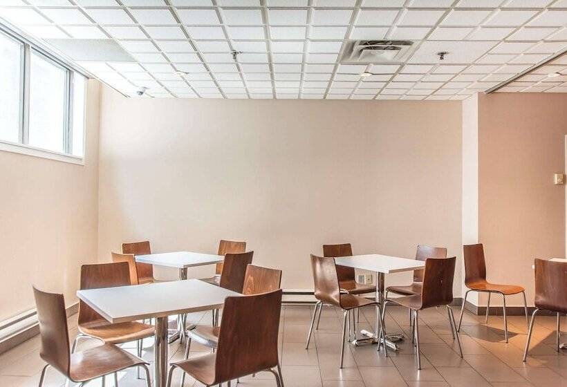 هتل Comfort Suites Downtown