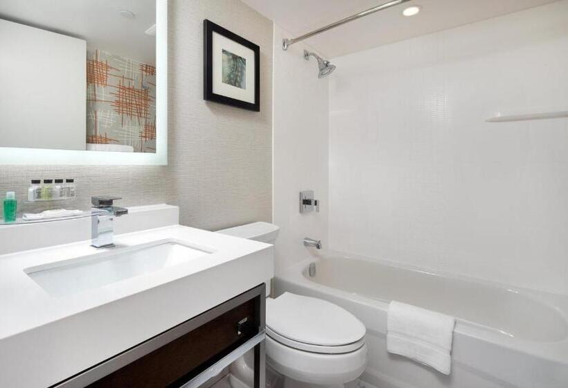 Fotos del hotel Crowne Plaza Toronto Airport, An Ihg:  16