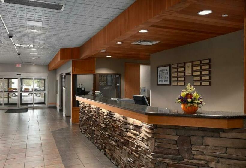 هتل Border Inn And Suites Lloydminster
