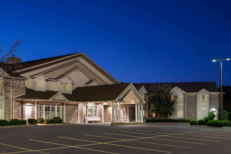 호텔 Days Inn By Wyndham Guelph