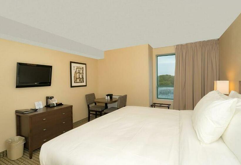 هتل Days Inn By Wyndham Niagara Falls Lundys Lane