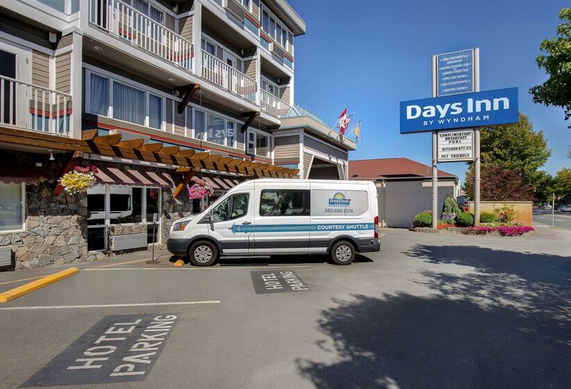 هتل Days Inn By Wyndham Victoria Airport Sidney
