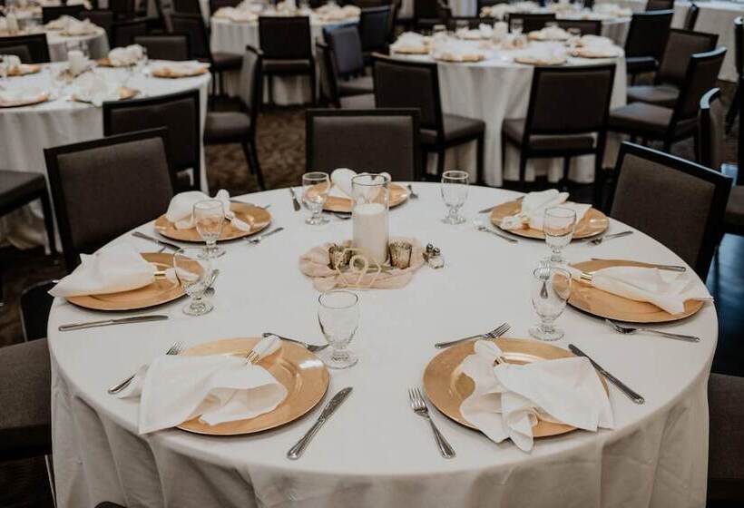Delta Hotels By Marriott Kamloops