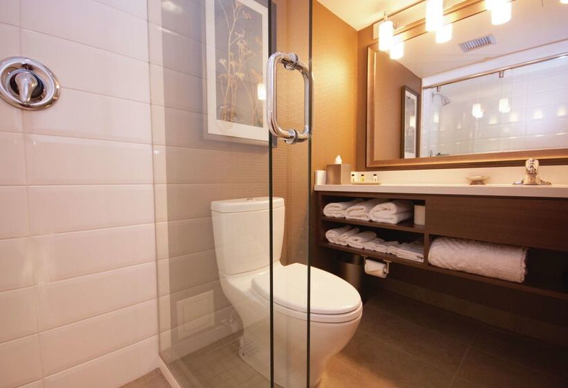 Doubletree By Hilton Hotel & Conference Centre Regina