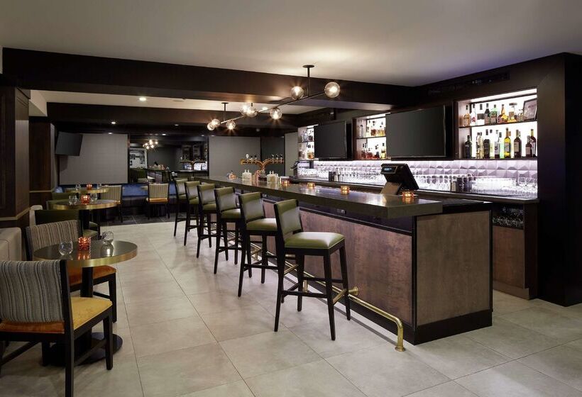 酒店 DoubleTree by Hilton Montreal Airport