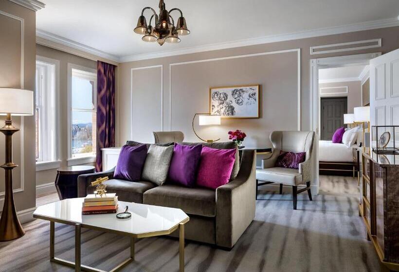 ホテル Fairmont Empress