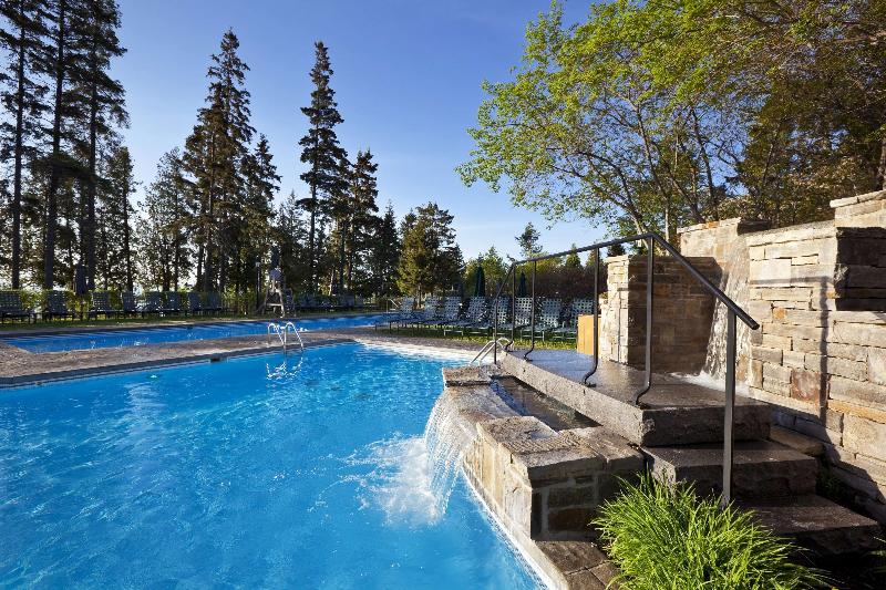 هتل Fairmont Le Manoir Richelieu