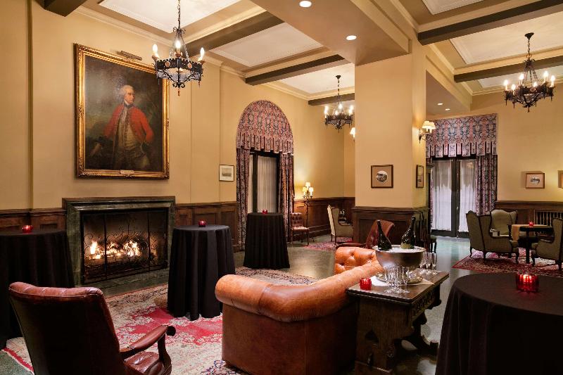 هتل Fairmont Le Manoir Richelieu
