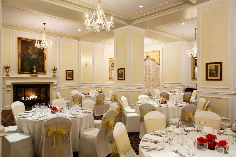 هتل Fairmont Le Manoir Richelieu