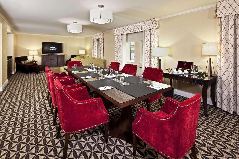 هتل Fairmont Le Manoir Richelieu