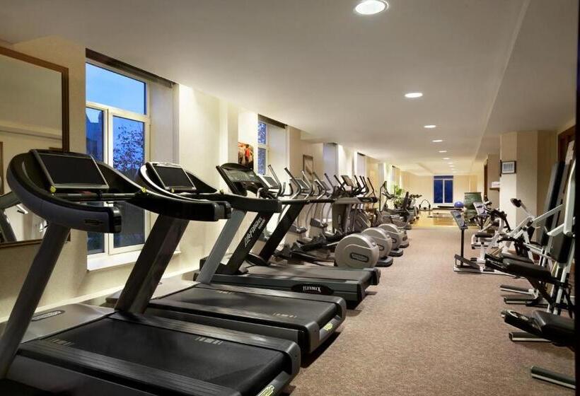 هتل Fairmont Le Manoir Richelieu