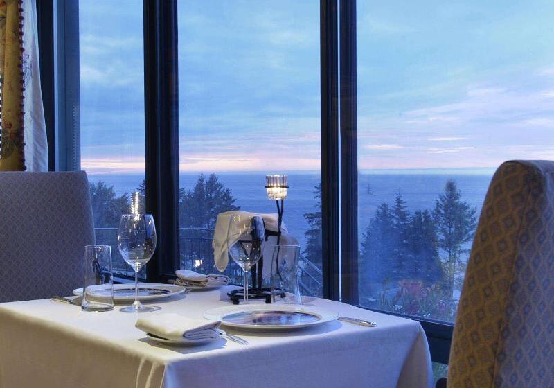 هتل Fairmont Le Manoir Richelieu