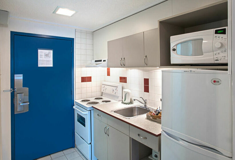 בית מלון כפרי Four Points by Sheraton Montreal Centre Ville