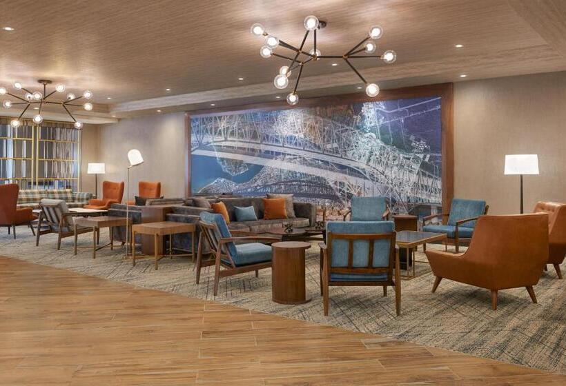 هتل Four Points By Sheraton Point Edward Sarnia