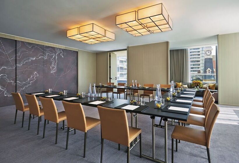 Four Seasons Hotel Toronto