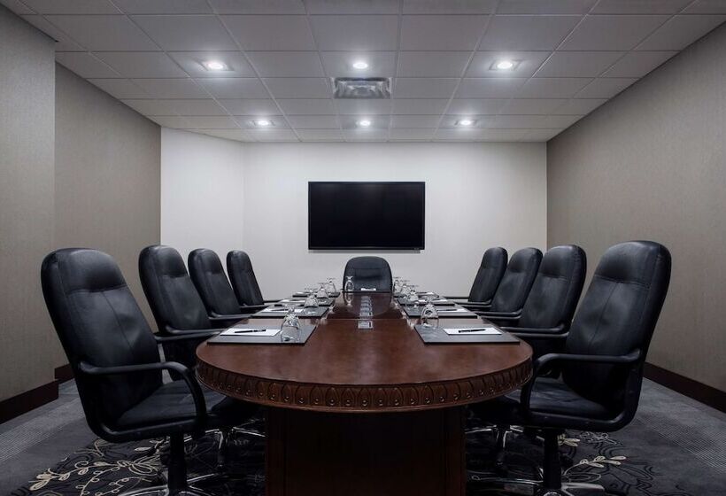 酒店 Hilton Toronto/markham Suites Conference Centre & Spa