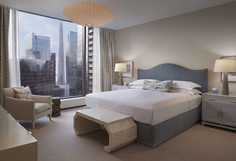 فندق Hilton Toronto