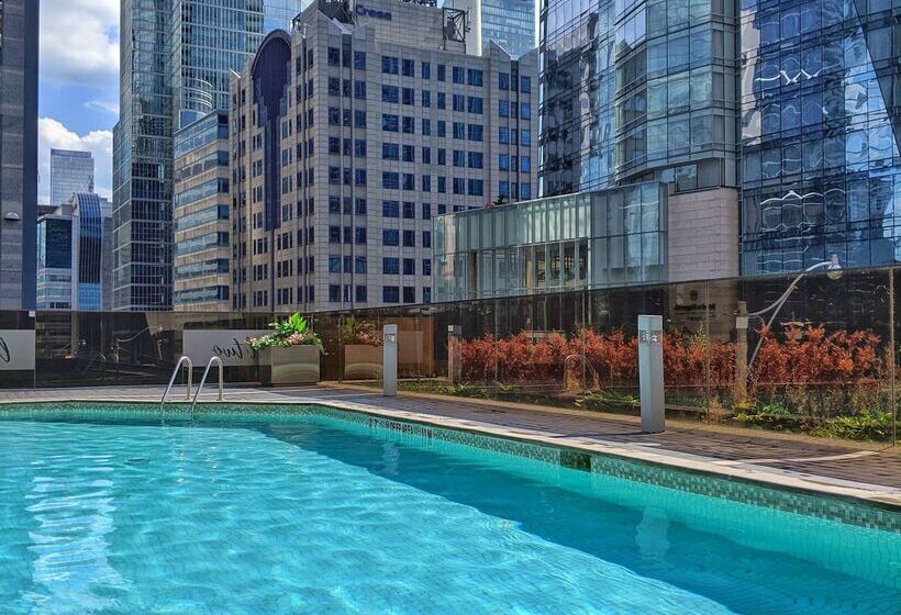 فندق Hilton Toronto