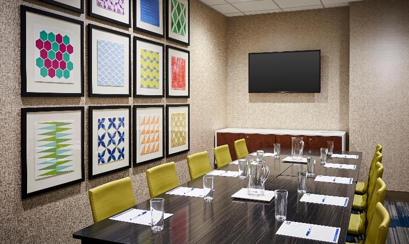 هتل Holiday Inn Express Windsor Waterfront, An Ihg