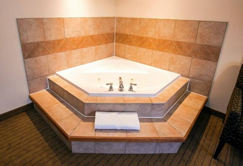 בית מלון כפרי Holiday Inn Hinton, An Ihg
