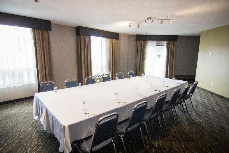 هتل Holiday Inn Sudbury, An Ihg