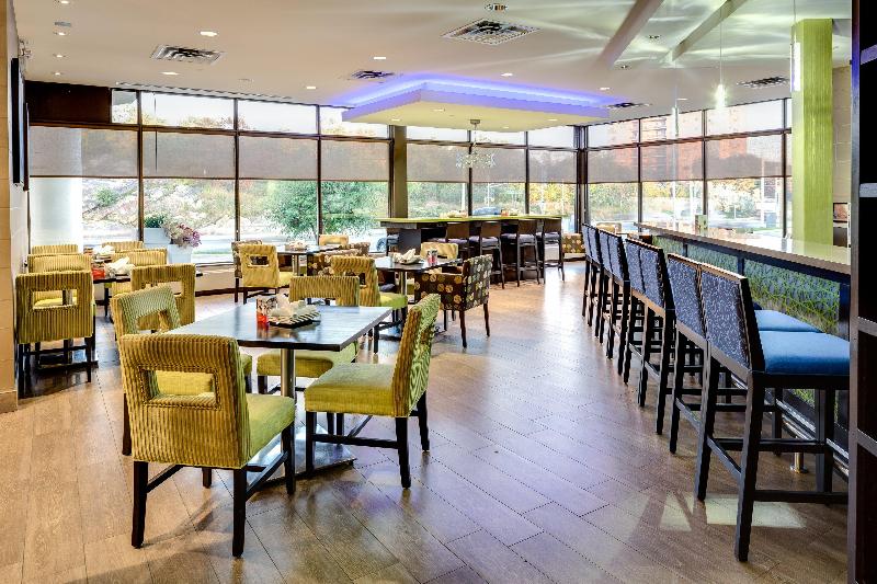هتل Holiday Inn Sudbury, An Ihg