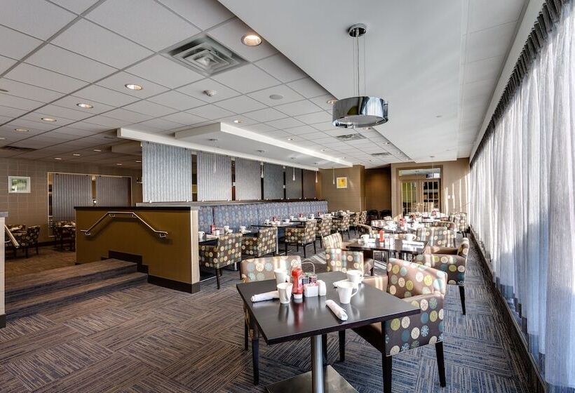 هتل Holiday Inn Sudbury, An Ihg