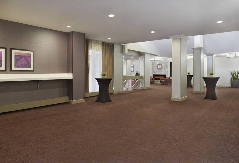 هتل Holiday Inn Toronto International Airport, An Ihg