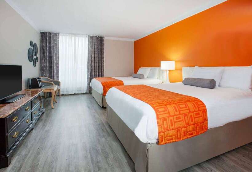هتل Surestay Plus By Best Western Windsor