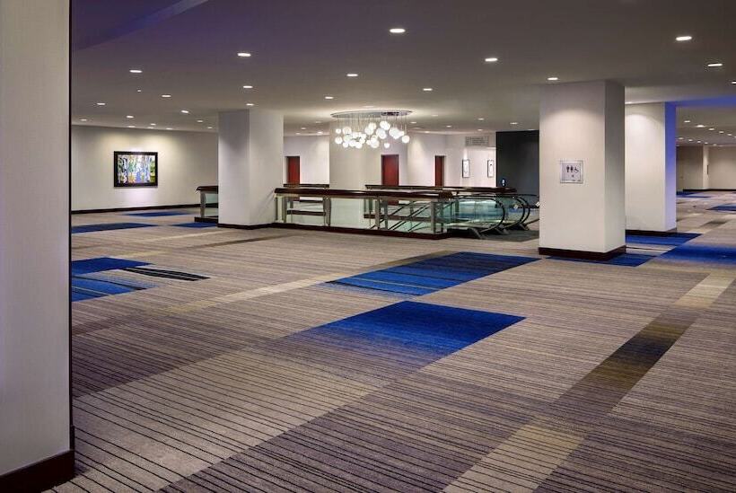 هتل Hyatt Regency Vancouver