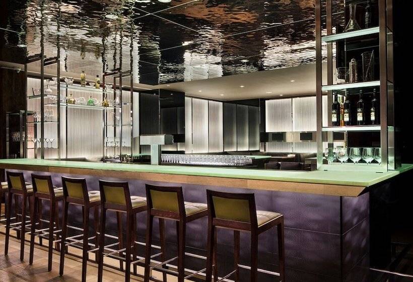 هتل Hyatt Regency Vancouver
