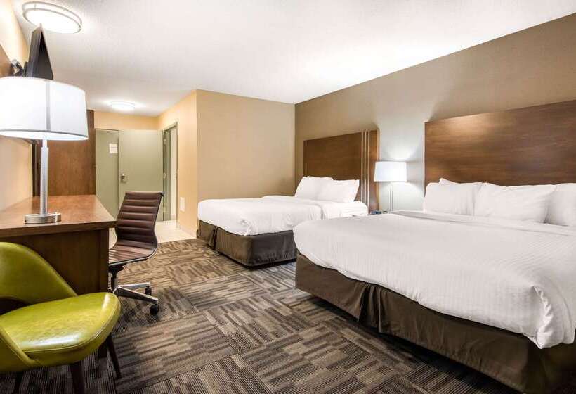 فندق Quality Inn & Conference Centre